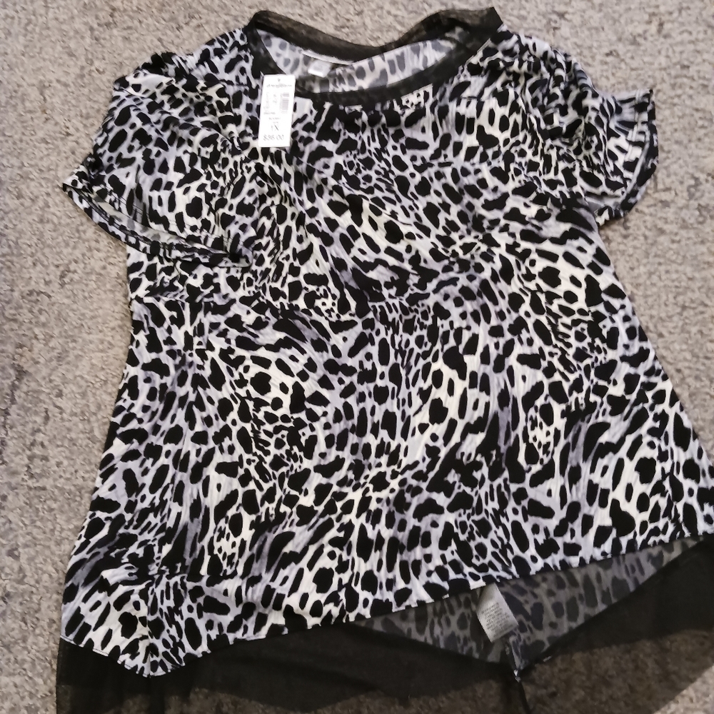 Dress barn top 1xl